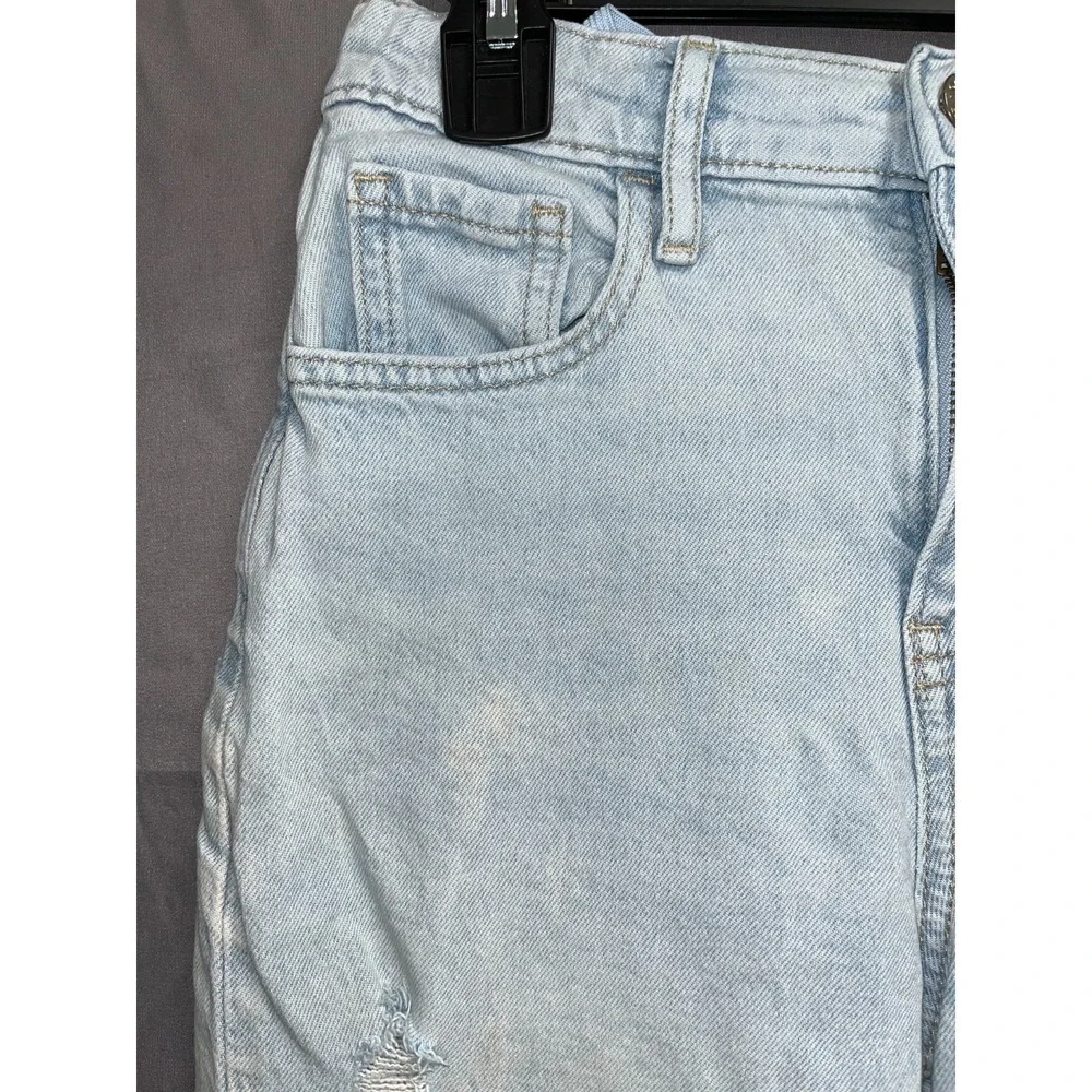 Gap‎ Denim Mom Jeans Girls 12 Blue Light Wash Skinny Leg Distressed Outdoor